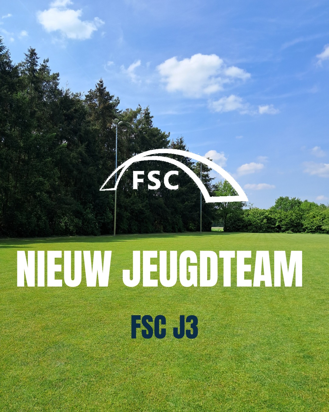 🚨 Nieuw jeugdteam van start bij FSC! 🚨
We hebben superleuk nieuws! Vanaf 18 augustus gaat er een gloednieuw jeugdteam van start bij FSC. Inmiddels zijn er al 7 enthousiaste spelers die elke maandagavond van 18.30 tot 19.30 uur trainen op het korfbalveld in Knegsel, onder begeleiding van ervaren en enthousiaste trainers.
Het idee is dat ze straks zelfs mee gaan doen aan de zaalcompetitie – hoe gaaf is dat?! 💪🏽🏐
Kinderen van ongeveer 6 tot 8 jaar die het leuk vinden om eens mee te trainen of te komen kijken, zijn van harte welkom! Laat het ons even weten via info@fsckorfbal.nl, dan zorgen we dat je goed wordt ontvangen.
Samen bouwen we aan de toekomst van FSC! 💙🤍
#FSCkorfbal #Jeugdteam #Korfbalplezier #SamenSterk
